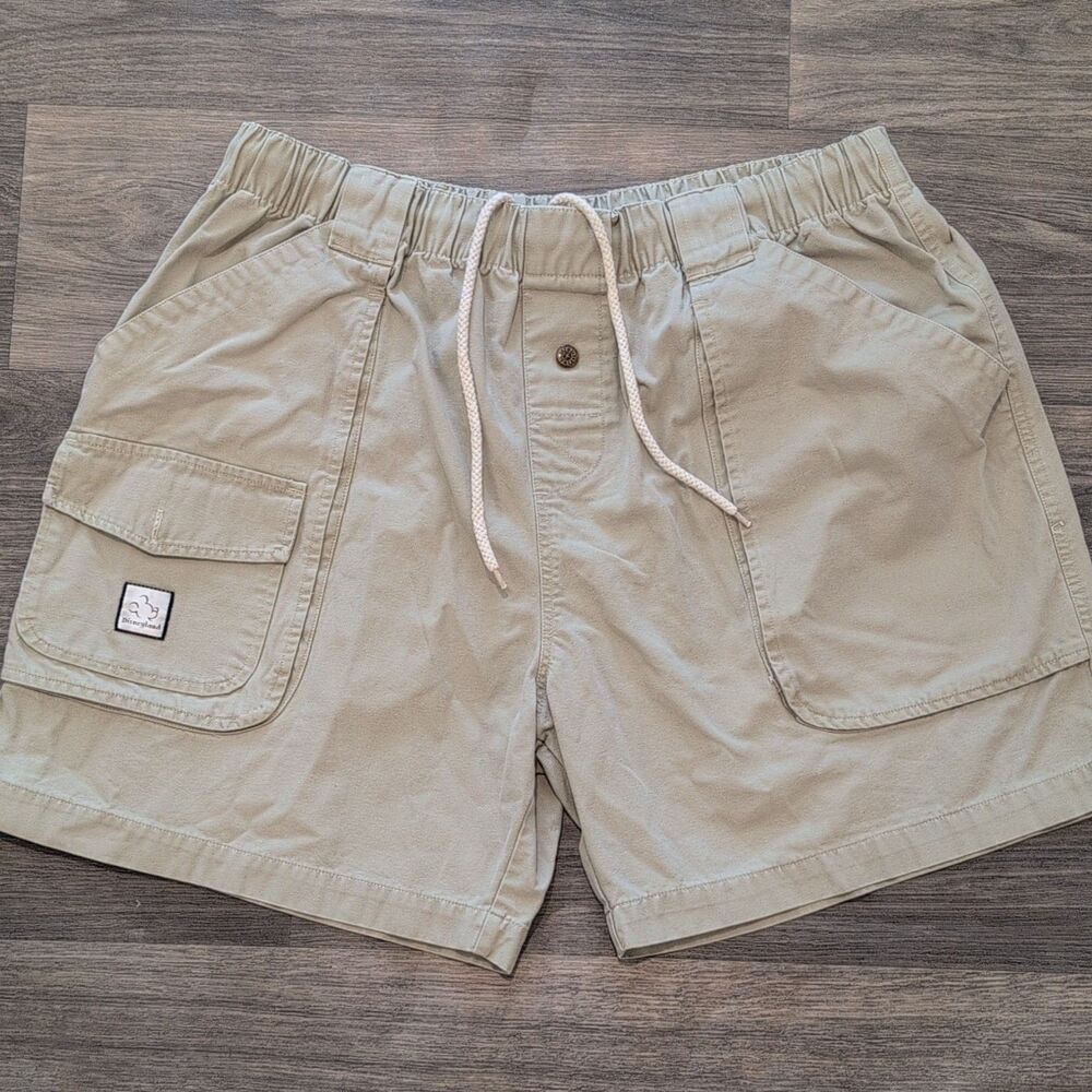 Disney Mickey Mouse Adult Beige XL Canvas Shorts Unisex Disneyland Franchise